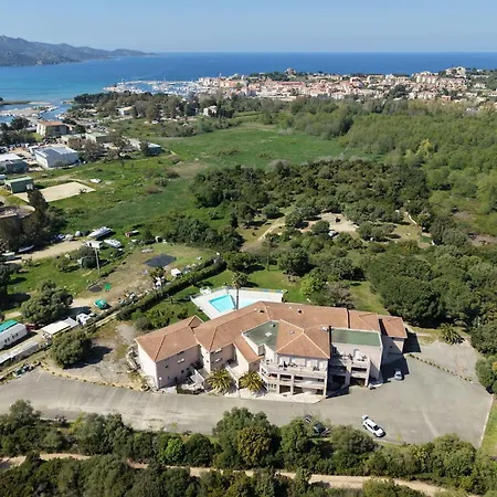 Citadelle Saint-florent, Piscine *